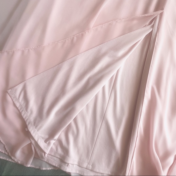 ✨ Pastel Pink Off-Shoulder Maxi Dress | Perfect for Bridesmaid or Prom ✨ - Picture 6 of 6